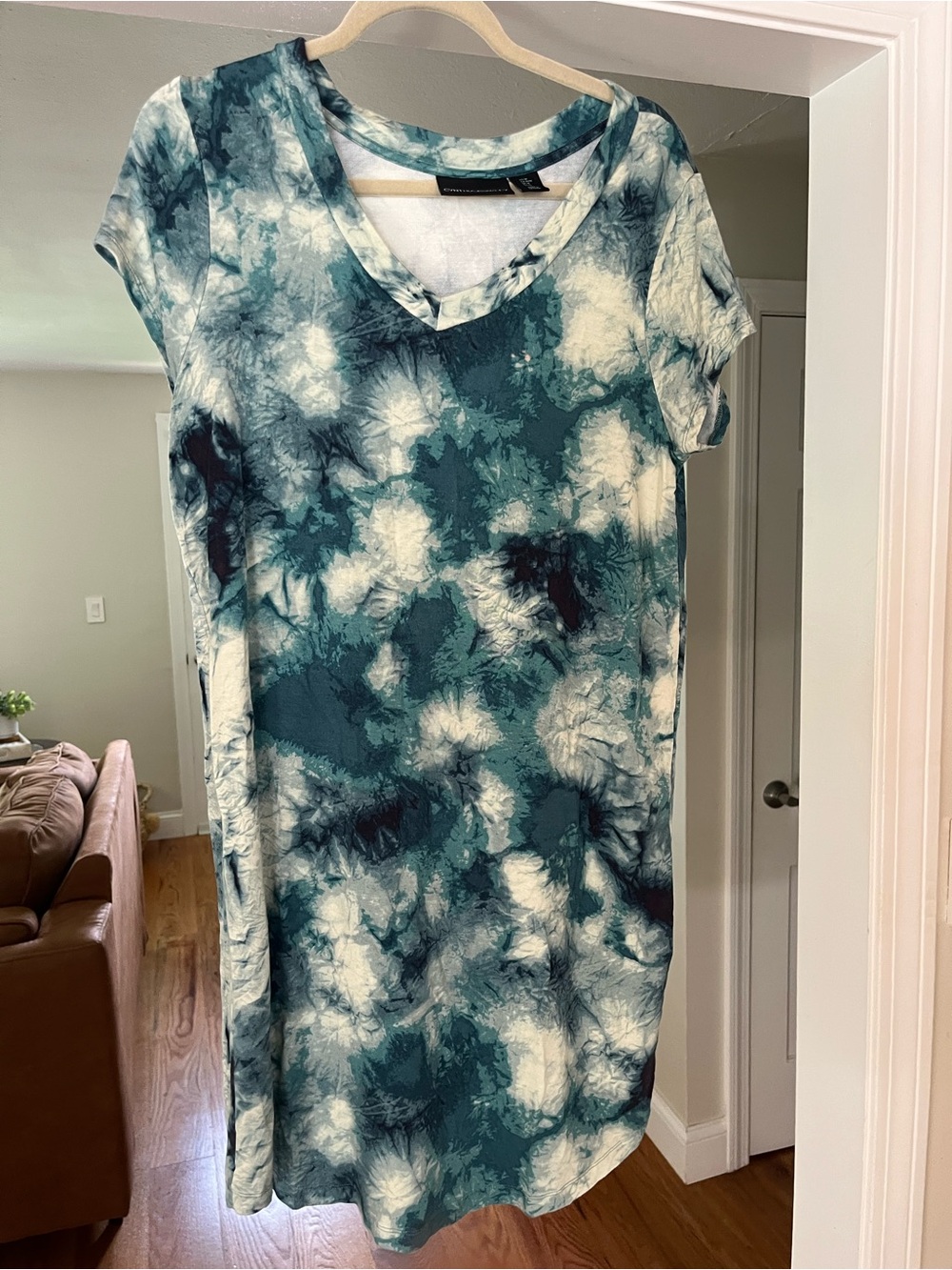 Cynthia Rowley Tie-Dye V Neck Dress, Size Medium